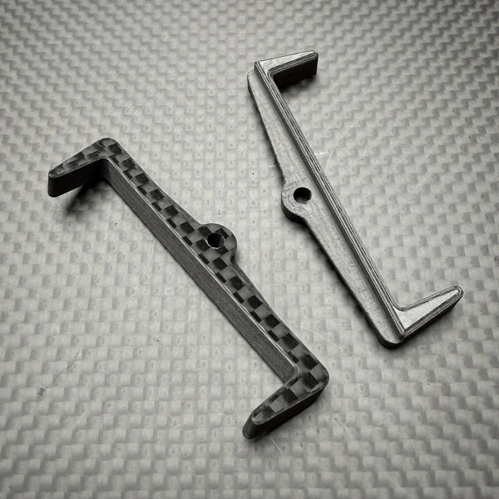 R1WURKS R1B Battery Mount, Transverse, Carbon Fiber